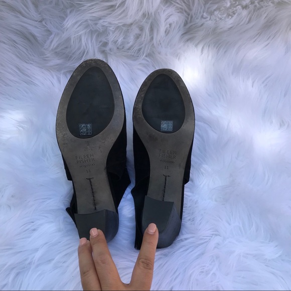 Eileen Fisher black suede - Picture 2 of 6